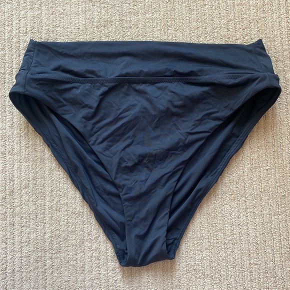 Knix Two-Piece Bikini Swimsuit, XL and XXL, Black - Picture 3 of 9